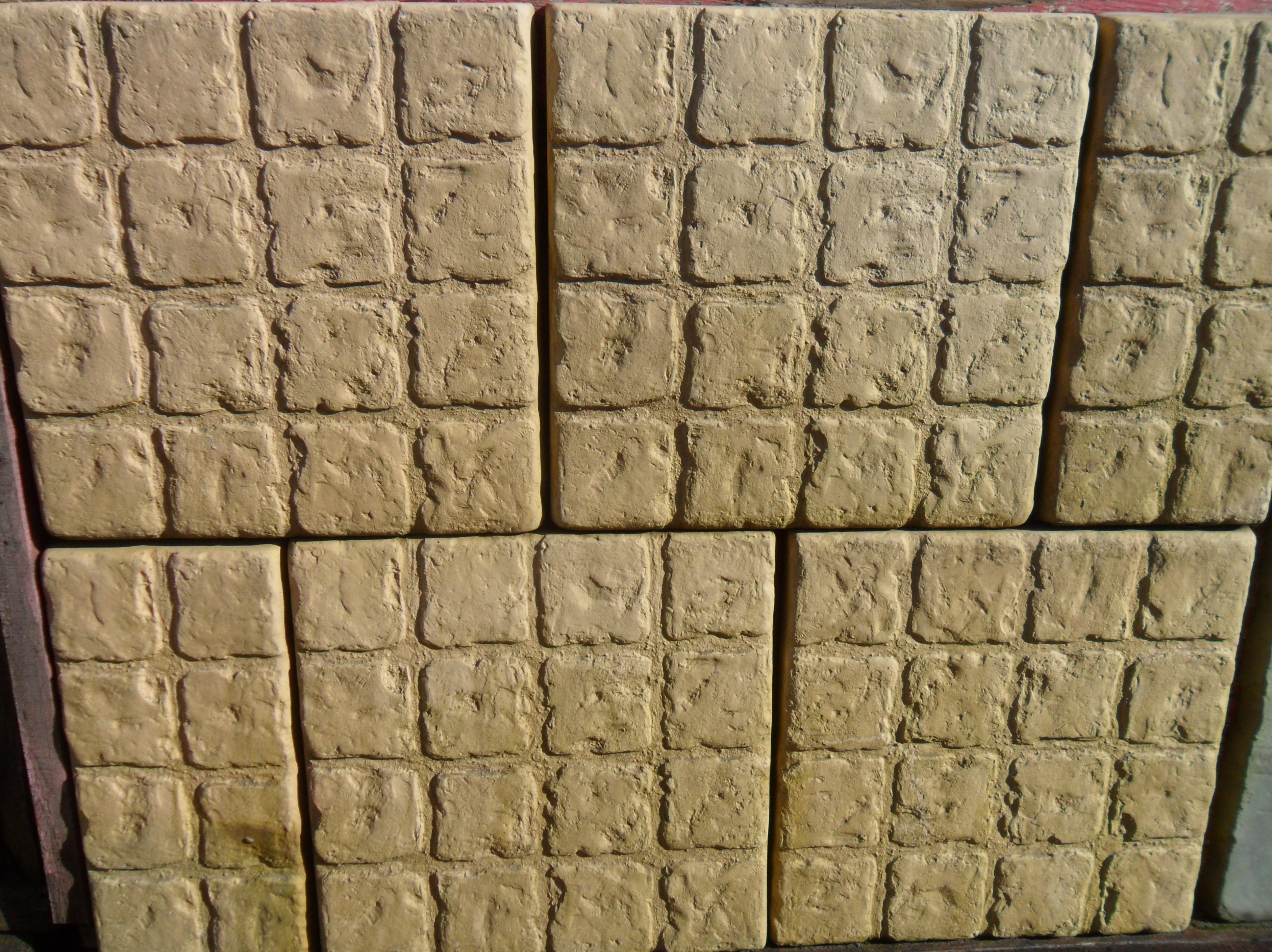 Cobblestones - 450 x 450 - Buff - Multiple