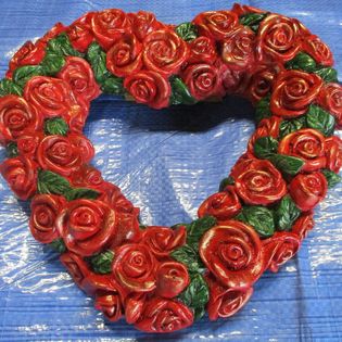 Rose Heart Plaque - Red & Green